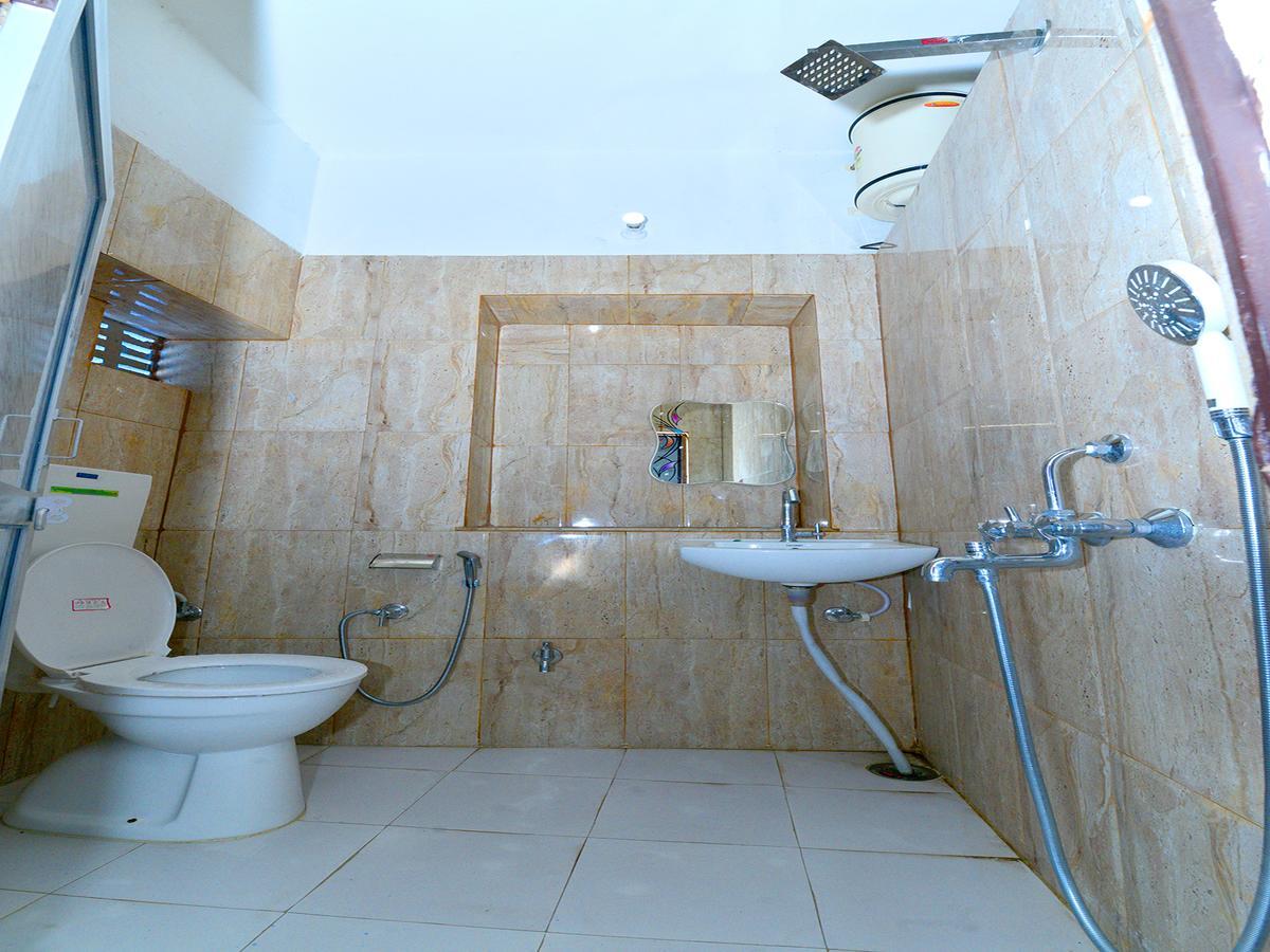 L G Guest House Jodhpur  Bilik gambar