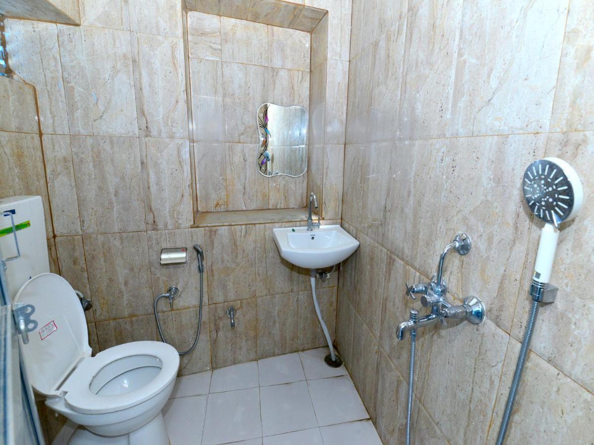 L G Guest House Jodhpur  Bilik gambar